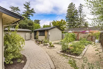 829 Matadero Ave, Palo Alto, CA 94306 - Photo 3