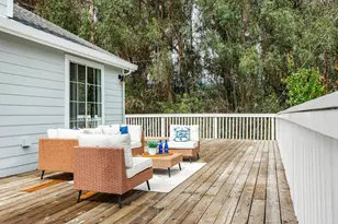 1100 Spring Hills Dr, Watsonville, CA 95076 - Photo 29