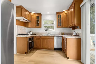 1100 Spring Hills Dr, Watsonville, CA 95076 - Photo 9