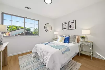 2354 Bear Valley Ln, San Jose, CA 95133 - Photo 21