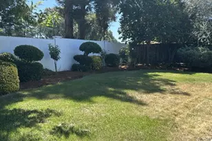315 Landeros Dr, Santa Clara, CA 95051 - Photo 13