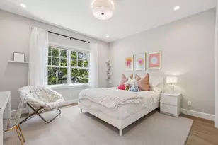 1021 Cortez Ave, Burlingame, CA 94010 - Photo 23