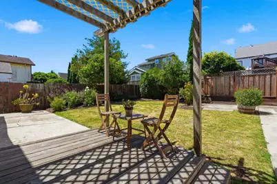 527 Poplar Ave, San Bruno, CA 94066 - Photo 31