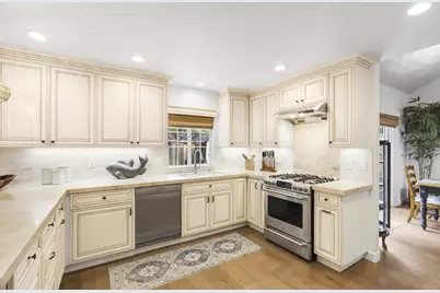 3527 Deanes Ln, Capitola, CA 95010 - Photo 11