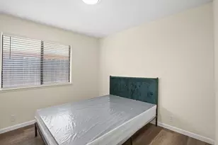 1927 Montauban Ct, Stockton, CA 95210 - Photo 13