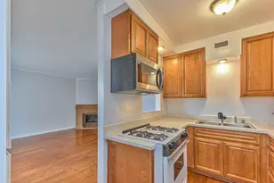 500 Glenwood Cir 435, Monterey, CA 93940 - Photo 9