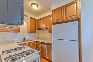 500 Glenwood Cir 435, Monterey, CA 93940 - Photo 11