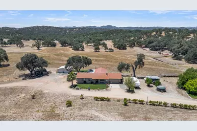 68180 Jolon Rd, Bradley, CA 93426 - Photo 5