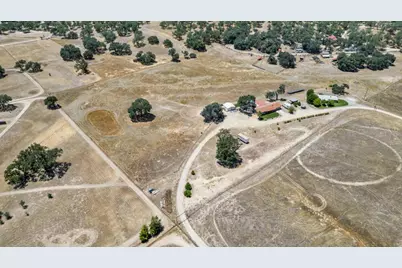 68180 Jolon Rd, Bradley, CA 93426 - Photo 9