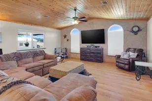 68180 Jolon Rd, Bradley, CA 93426 - Photo 23