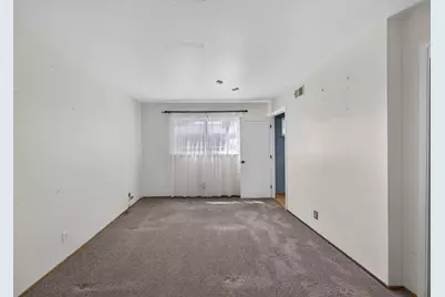 8431 Wayland Ln, Gilroy, CA 95020 - Photo 23