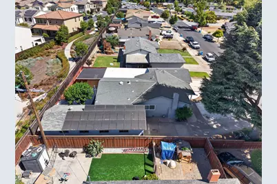 8431 Wayland Ln, Gilroy, CA 95020 - Photo 45