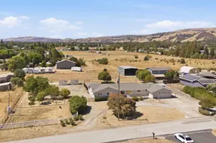 1135 Manning Ct, San Martin, CA 95046 - Photo 73