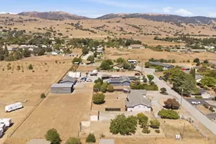 1135 Manning Ct, San Martin, CA 95046 - Photo 79
