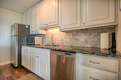 825 Balboa Ave 205, Capitola, CA 95010 - Photo 5