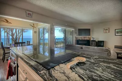 825 Balboa Ave 205, Capitola, CA 95010 - Photo 7
