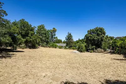 14171 Chester Ave, Saratoga, CA 95070 - Photo 55