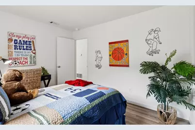555 Lanfair Cir, San Jose, CA 95136 - Photo 25