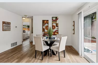 555 Lanfair Cir, San Jose, CA 95136 - Photo 13
