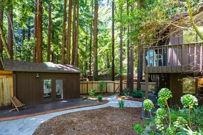 24250 Glenwood Dr, Los Gatos, CA 95033 - Photo 45