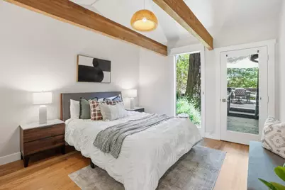 24250 Glenwood Dr, Los Gatos, CA 95033 - Photo 25