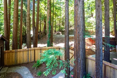 24250 Glenwood Dr, Los Gatos, CA 95033 - Photo 51