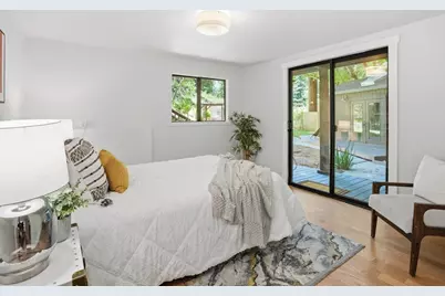 24250 Glenwood Dr, Los Gatos, CA 95033 - Photo 37