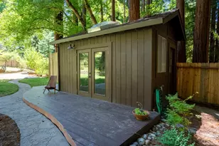 24250 Glenwood Dr, Los Gatos, CA 95033 - Photo 37