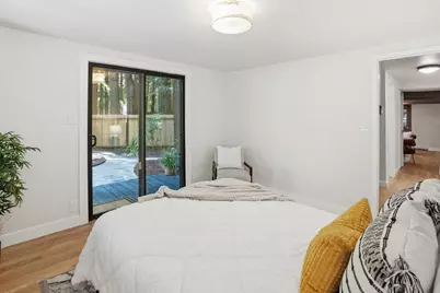 24250 Glenwood Dr, Los Gatos, CA 95033 - Photo 35