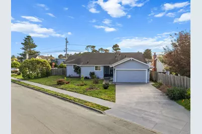 423 Montecito Ave, El Granada, CA 94018 - Photo 1