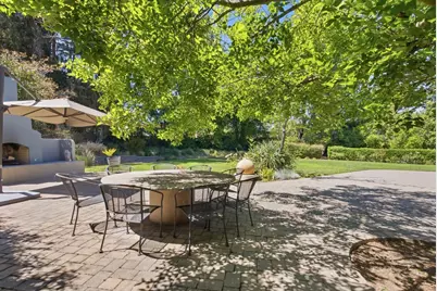 13565 Wendy Ln, Saratoga, CA 95070 - Photo 21
