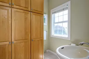 49 W Summit Dr, Redwood City, CA 94062 - Photo 23