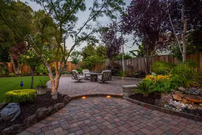 49 W Summit Dr, Redwood City, CA 94062 - Photo 33