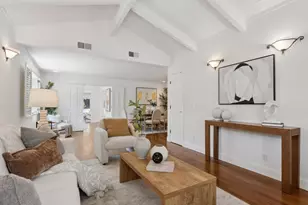 2062 Mills Ave, Menlo Park, CA 94025 - Photo 13
