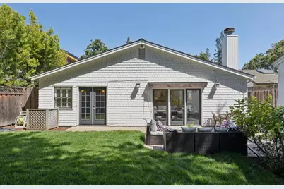 2062 Mills Ave, Menlo Park, CA 94025 - Photo 87