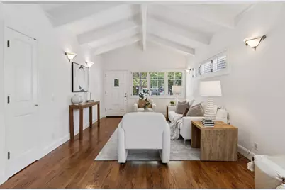 2062 Mills Ave, Menlo Park, CA 94025 - Photo 11