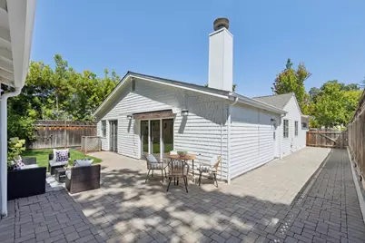 2062 Mills Ave, Menlo Park, CA 94025 - Photo 77