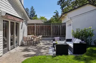 2062 Mills Ave, Menlo Park, CA 94025 - Photo 83