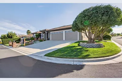 160 Dan Dr, Hollister, CA 95023 - Photo 3