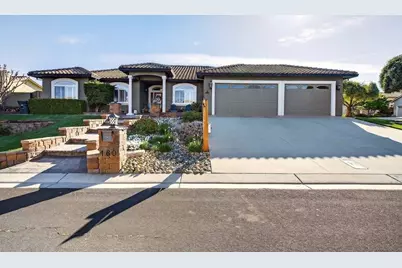 160 Dan Dr, Hollister, CA 95023 - Photo 1