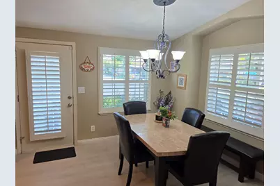 141 Chateau La Salle Dr 141, San Jose, CA 95111 - Photo 31