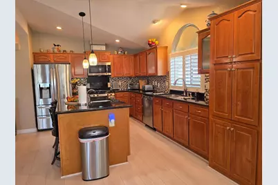 141 Chateau La Salle Dr 141, San Jose, CA 95111 - Photo 13
