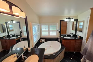141 Chateau La Salle Dr 141, San Jose, CA 95111 - Photo 17