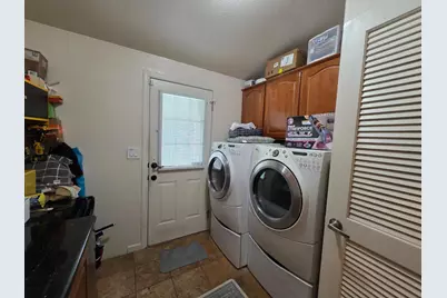141 Chateau La Salle Dr 141, San Jose, CA 95111 - Photo 37