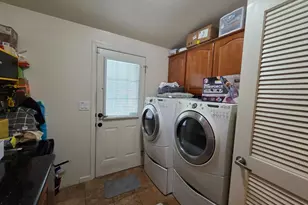 141 Chateau La Salle Dr 141, San Jose, CA 95111 - Photo 37