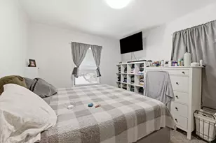 438 43rd St, Richmond, CA 94805 - Photo 21
