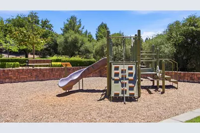 2400 Plateau Dr, San Jose, CA 95125 - Photo 45