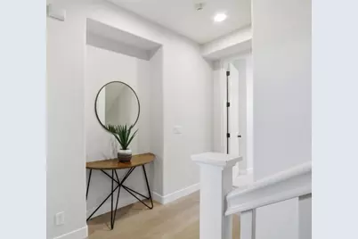 2400 Plateau Dr, San Jose, CA 95125 - Photo 7