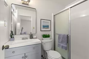 2475 Briarwood Dr, San Jose, CA 95125 - Photo 17