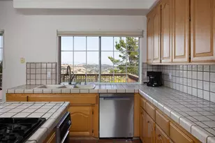 10590 Hidden Mesa Pl, Monterey, CA 93940 - Photo 17